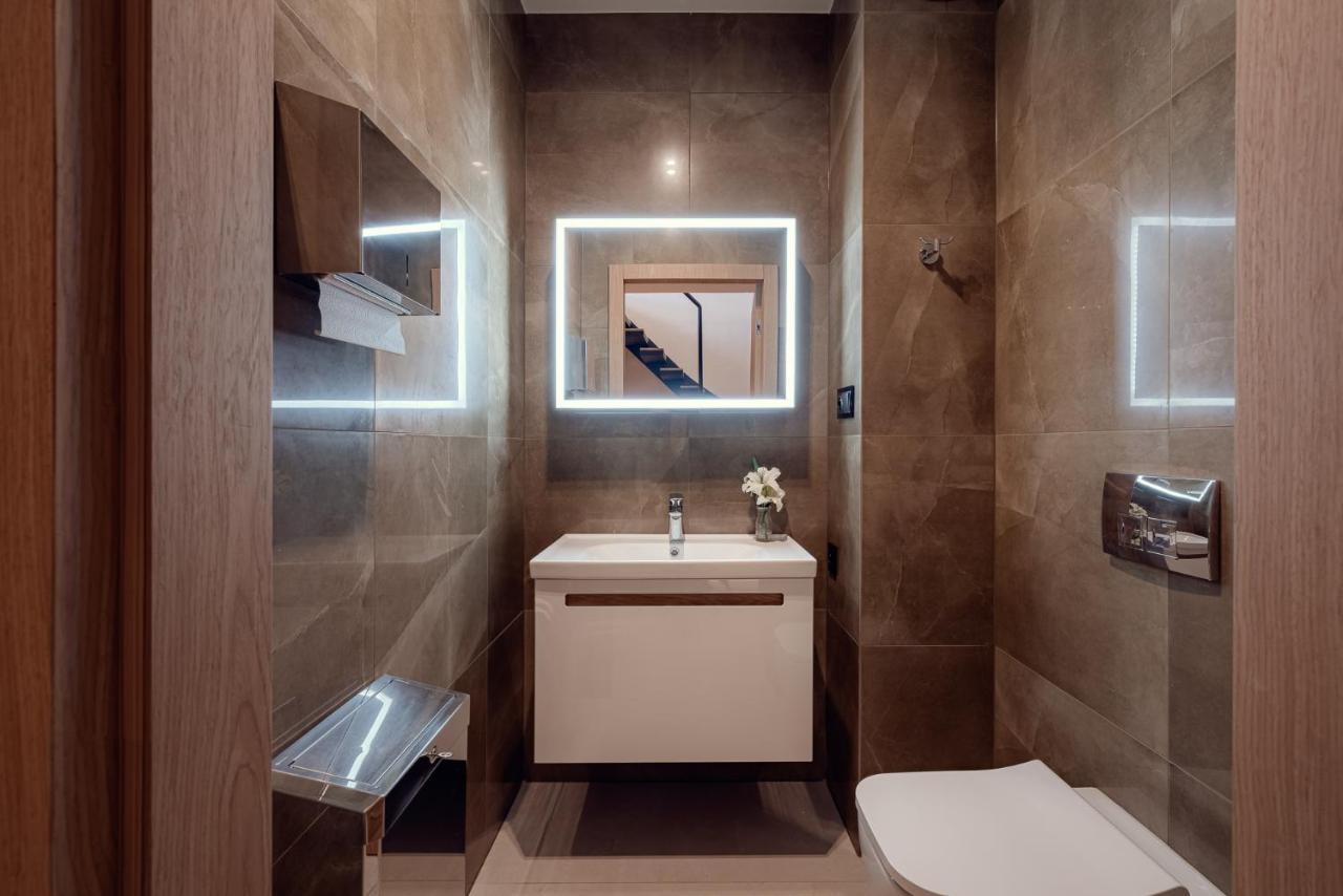 One Luxury Apartments Жешув Экстерьер фото