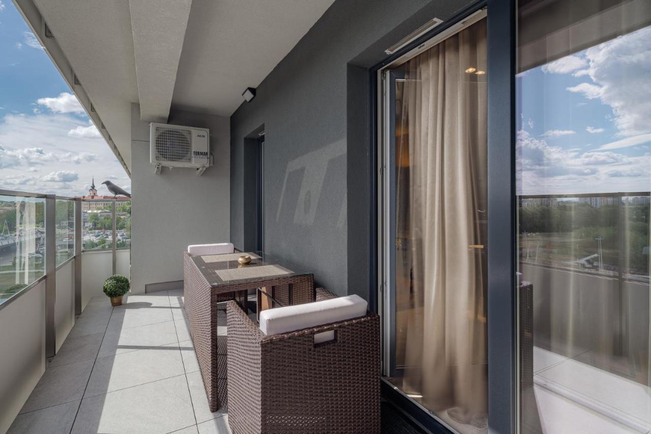 One Luxury Apartments Жешув Экстерьер фото